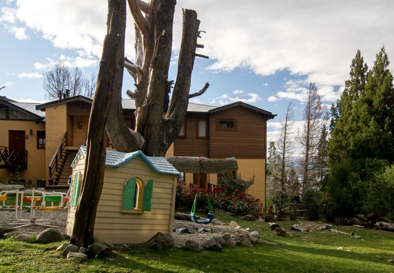 Estudio en San Carlos de Bariloche - Namaste con Piscina y SUM