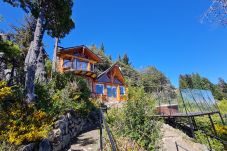 Casa en San Carlos de Bariloche - Casa El Mirador - TARIFA EN DOLARES