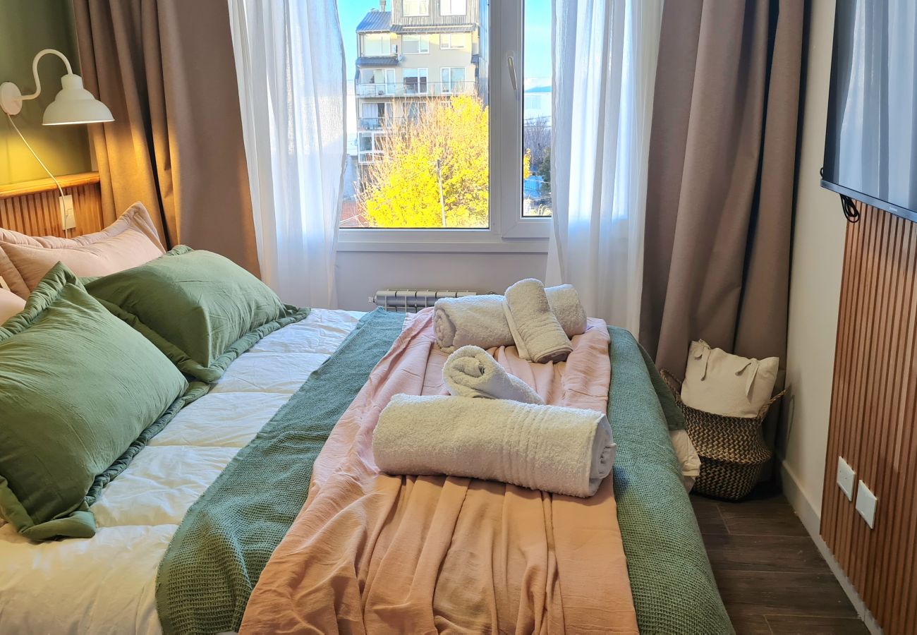 Apartamento en San Carlos de Bariloche - Dto. MAITEA  A ESTRENAR Y CENTRICO!