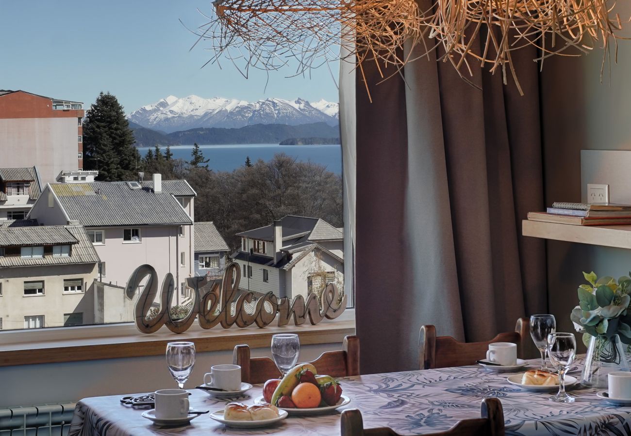 Apartamento en San Carlos de Bariloche - Dto. MONTAÑA CON VISTA AL LAGO