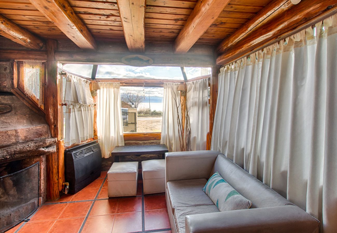 Cabaña en San Carlos de Bariloche - AYEN QUEN con vista al lago 1