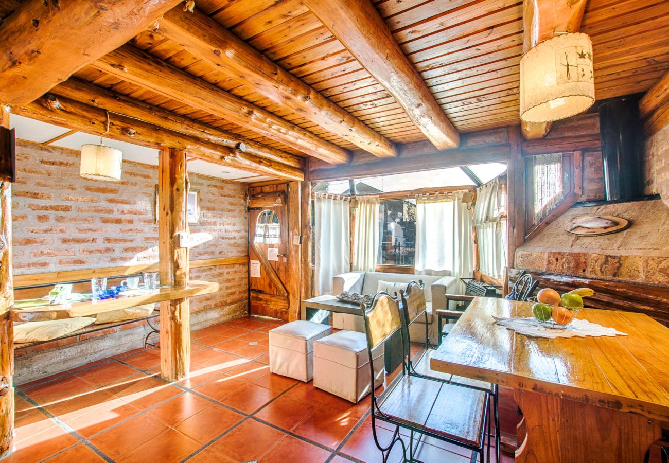 Cabaña en San Carlos de Bariloche - AYEN QUEN con vista al lago 2