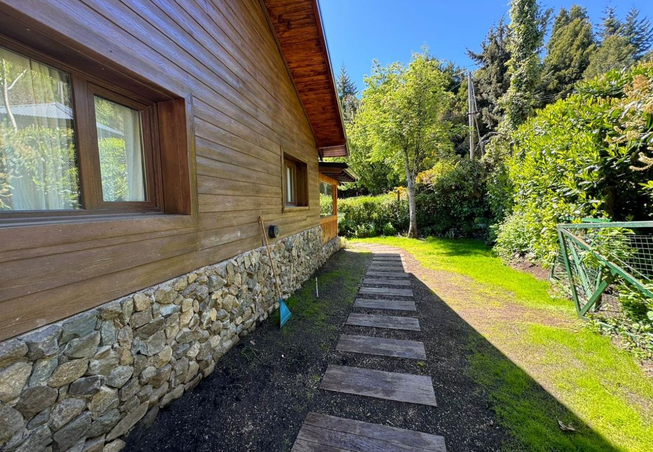 Casa en San Carlos de Bariloche - Hermosa casa a 50 metros del lago